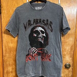 Valabasas Skeleton Men’s Distressed T-Shirt